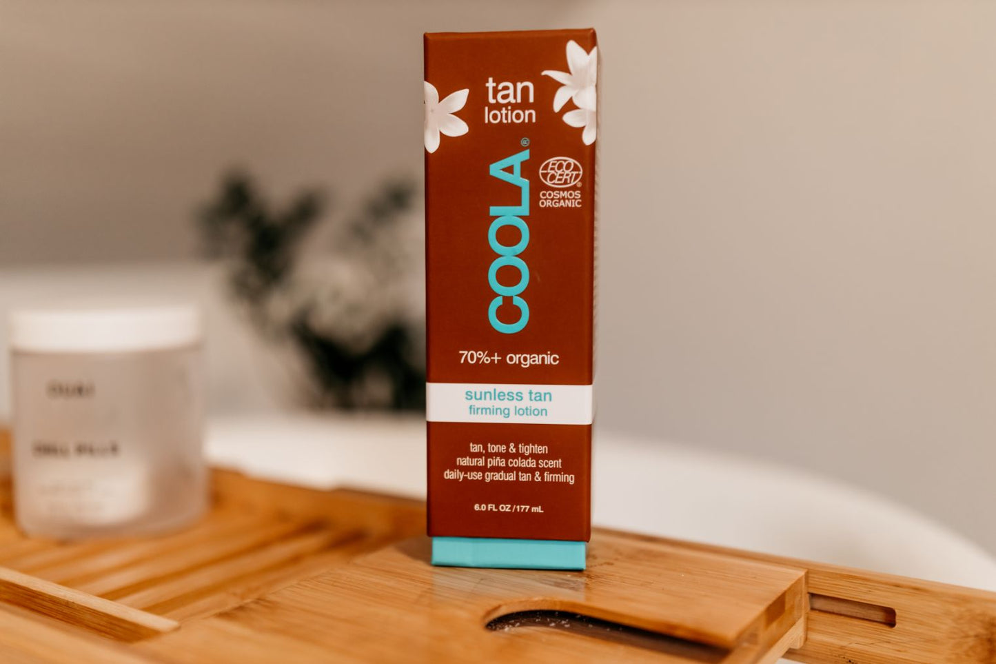 COOLA-Organic-Sunless-Tan-firming-lotion