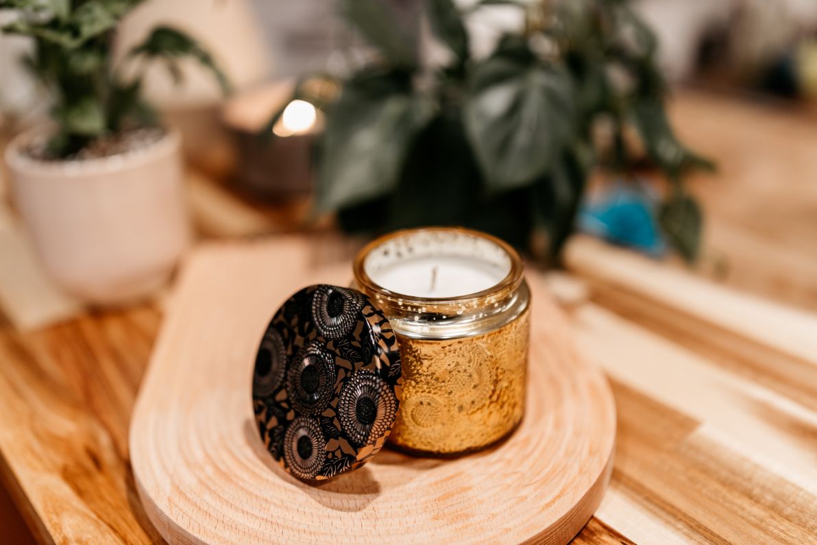 candle-gold-jar-organic-soy-wax-hemp-wick