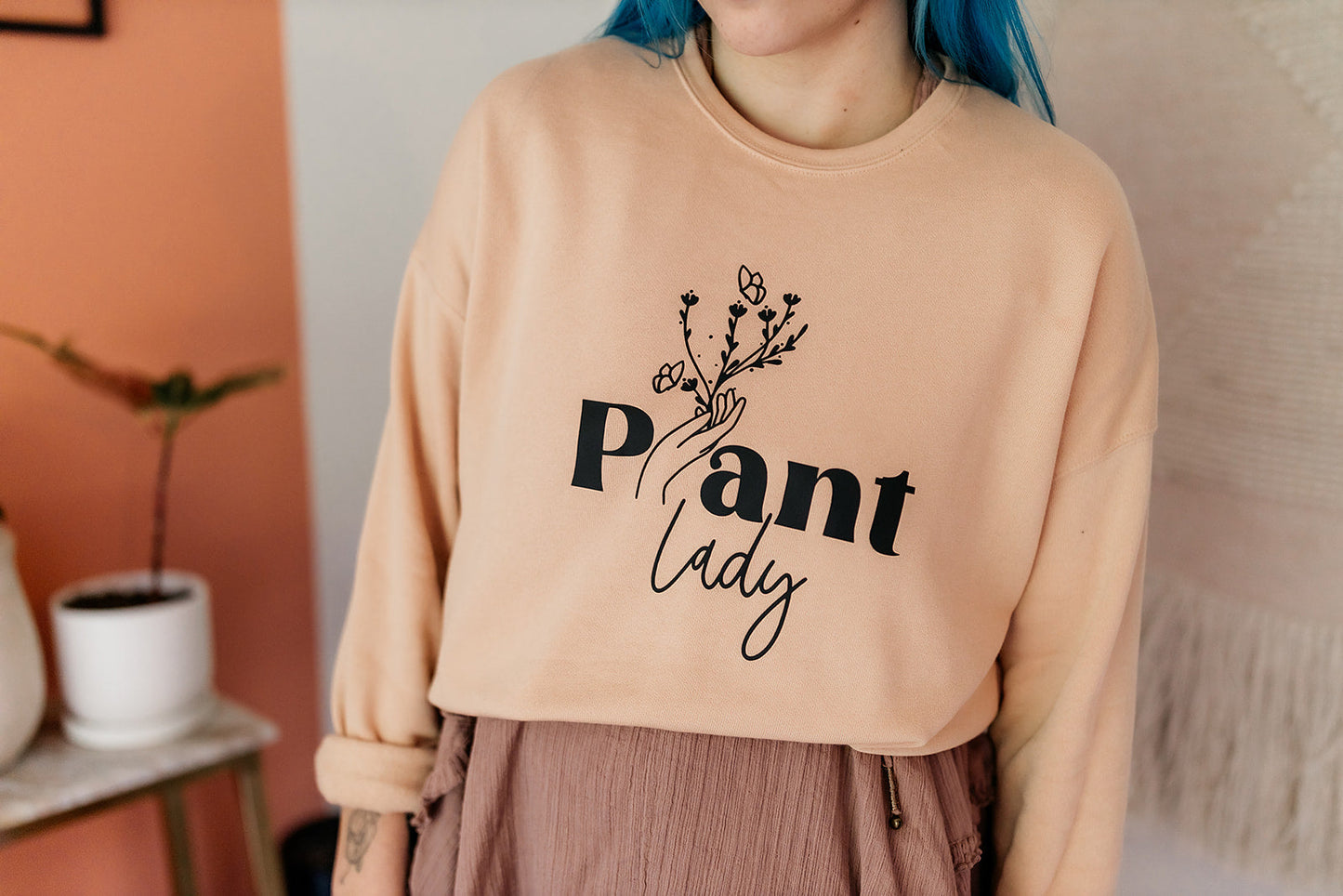 Crew-Neck-Sweatshirt-Over-Sized-Plant-Lady-Design-Fleece-Lined