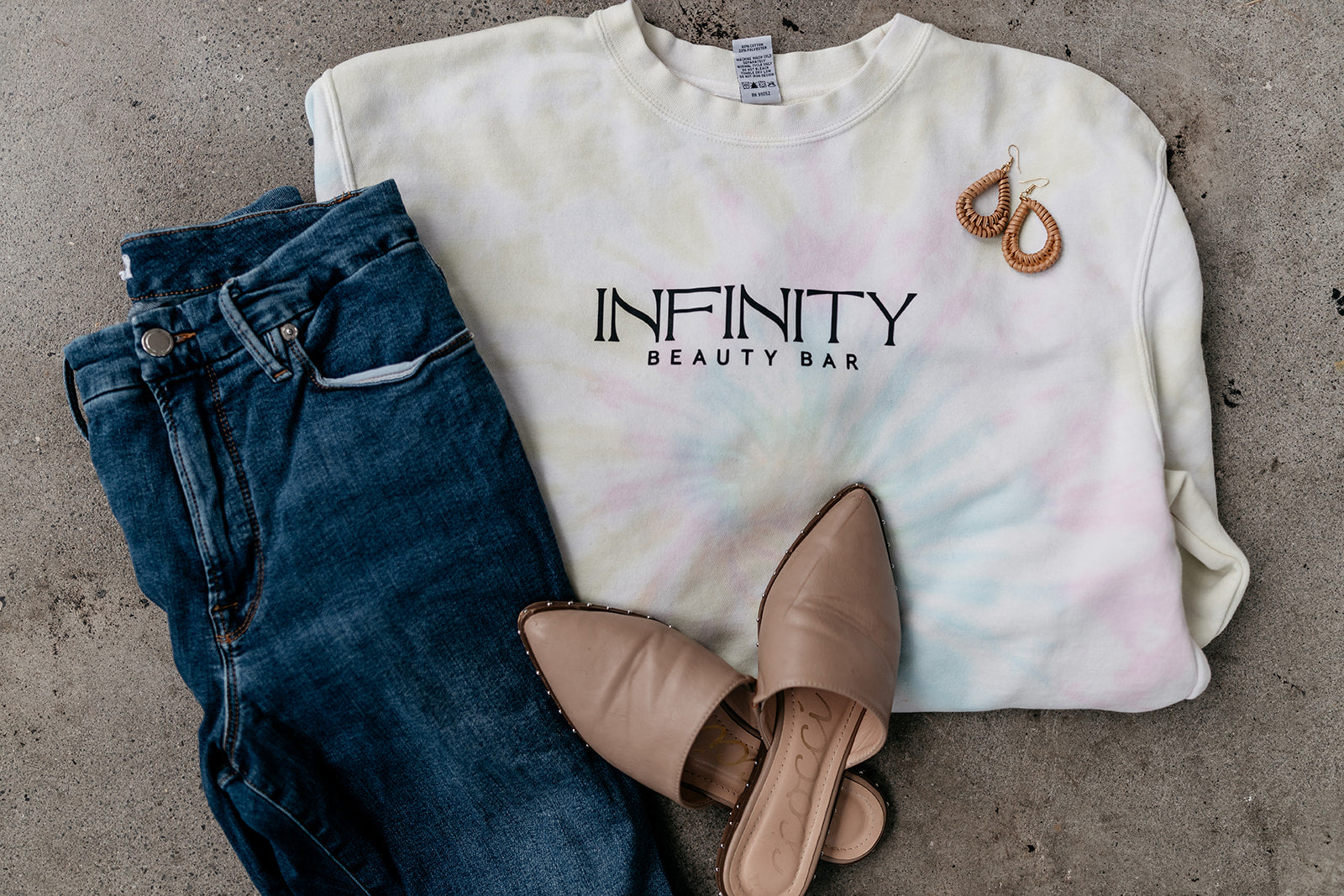 crew-neck-unisex-infinity-beauty-bar-sweatshirt
