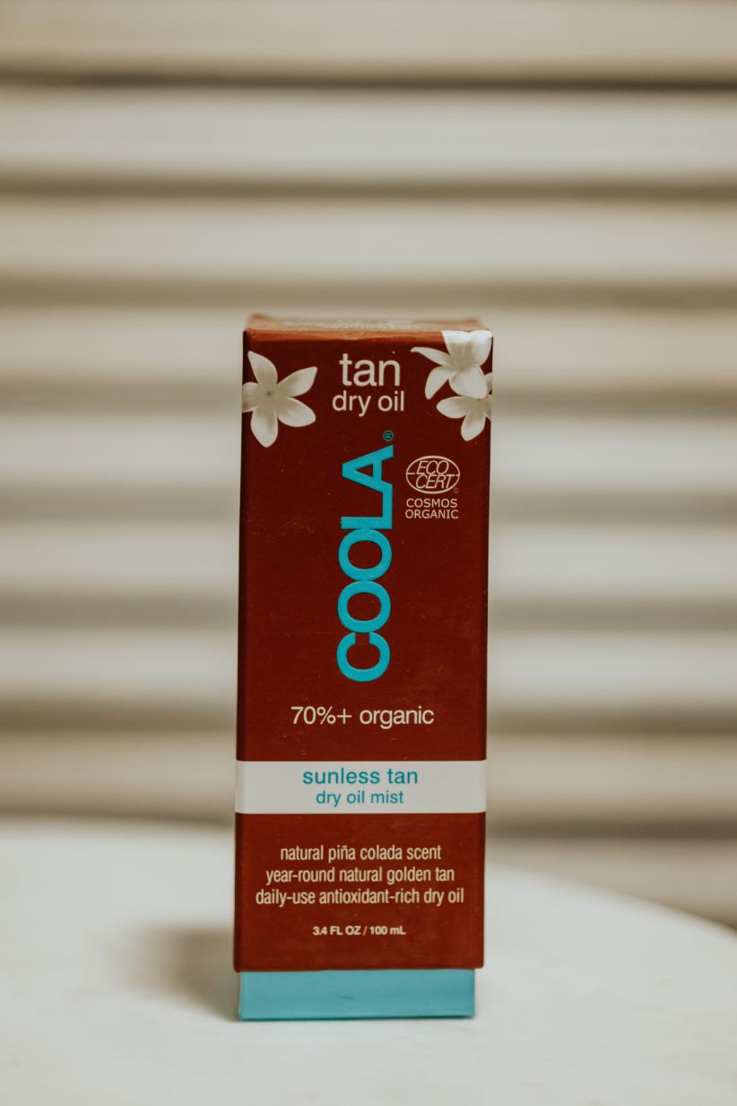 COOLA-Sunless-tan-dry-oil-mist-Organic